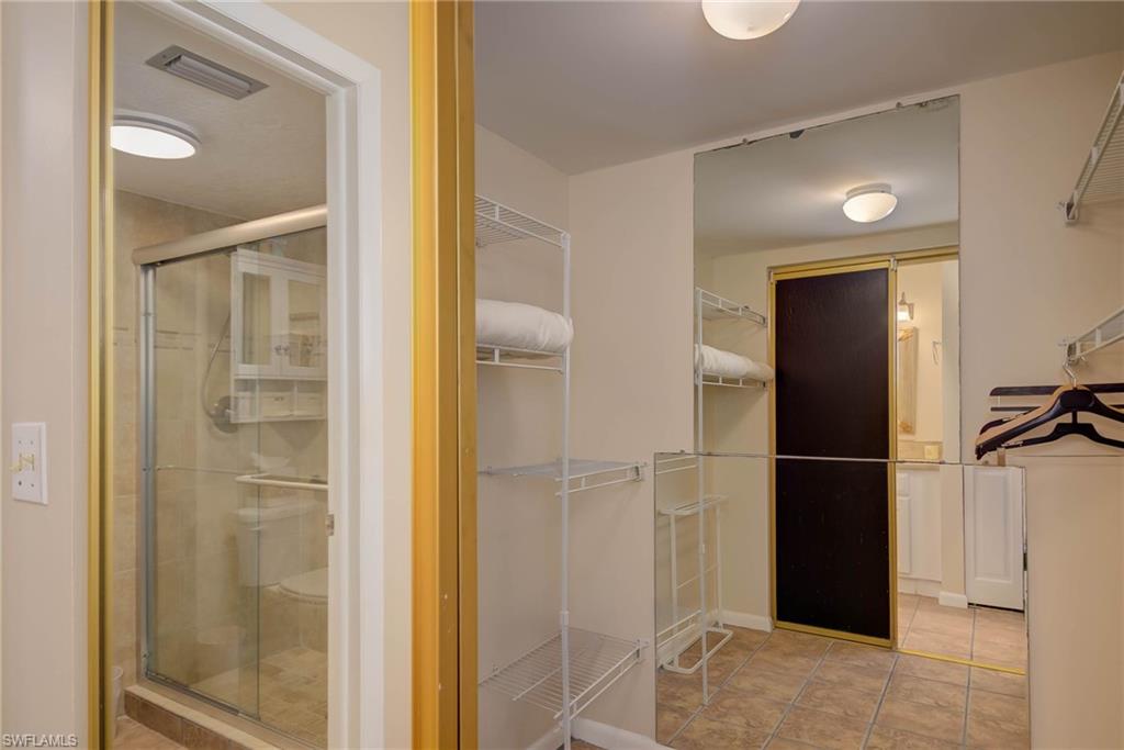 5445 Peppertree Dr 9 Property Photo 16