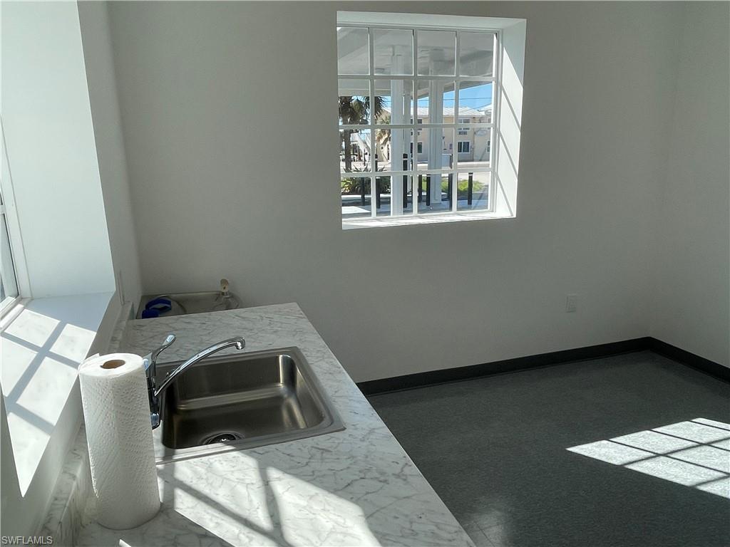 6061 Estero Blvd Property Photo 18