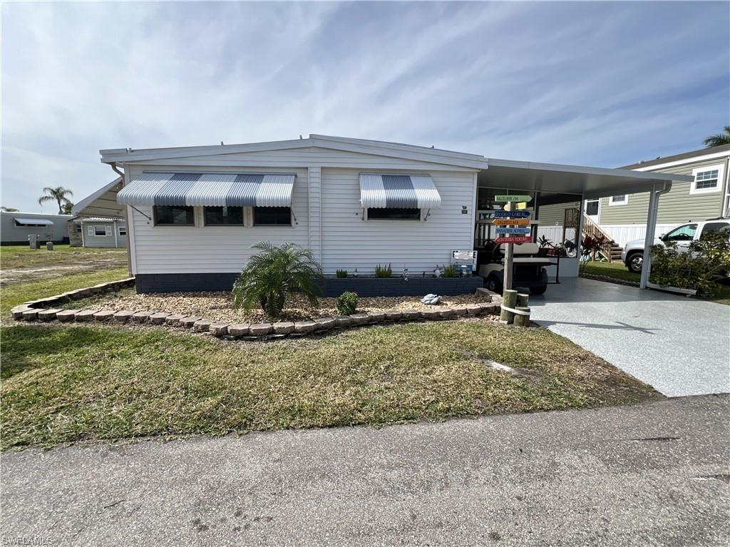 290 Valencia DR Property Photo 1