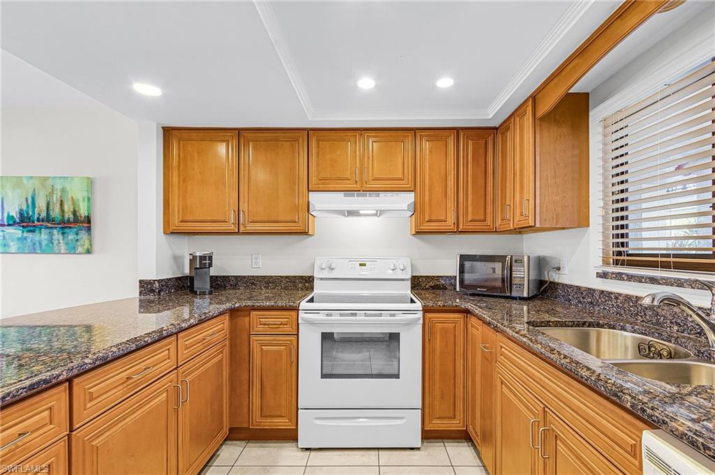 4120 Steamboat Bend E 104 Property Photo 5