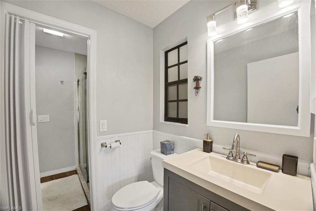 255 Boundary Blvd 105 Property Photo 16