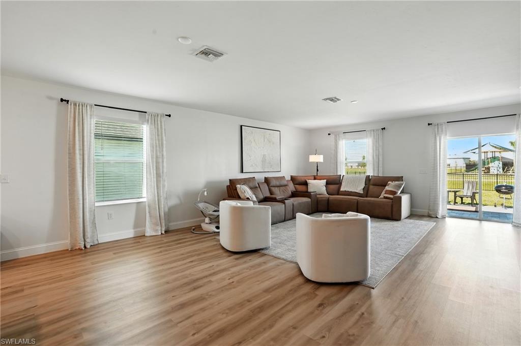 17765 Paradiso Way Property Photo 8
