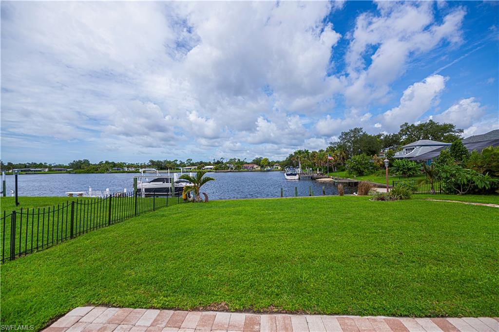 18537 Klingler Cir Property Photo 10