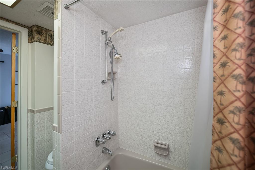 18537 Klingler Cir Property Photo 36