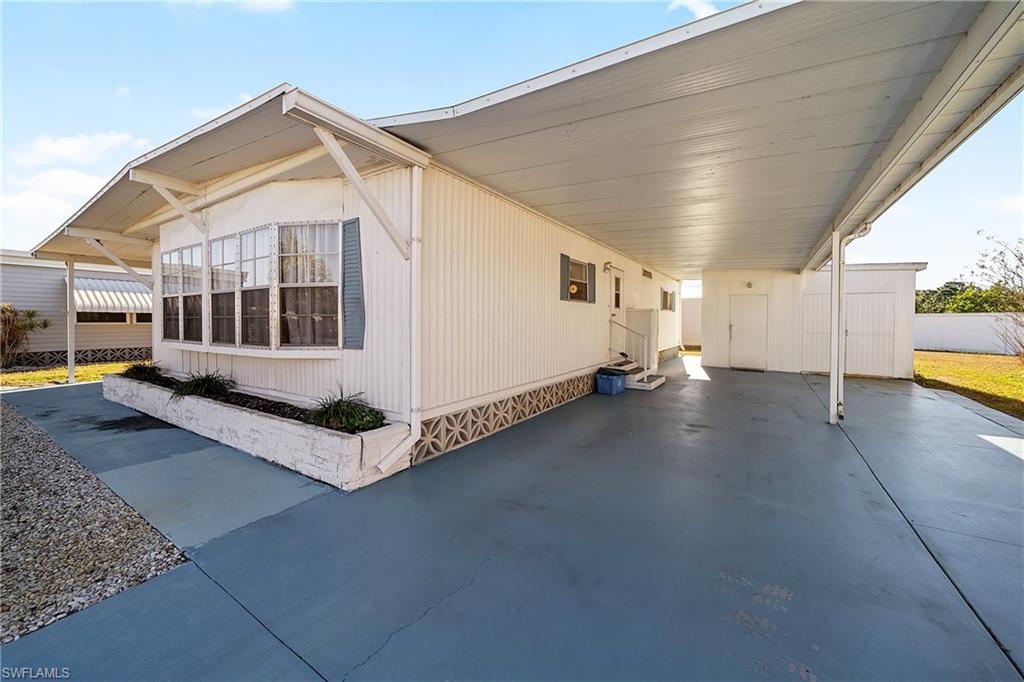 77 Snead Dr Property Photo 2