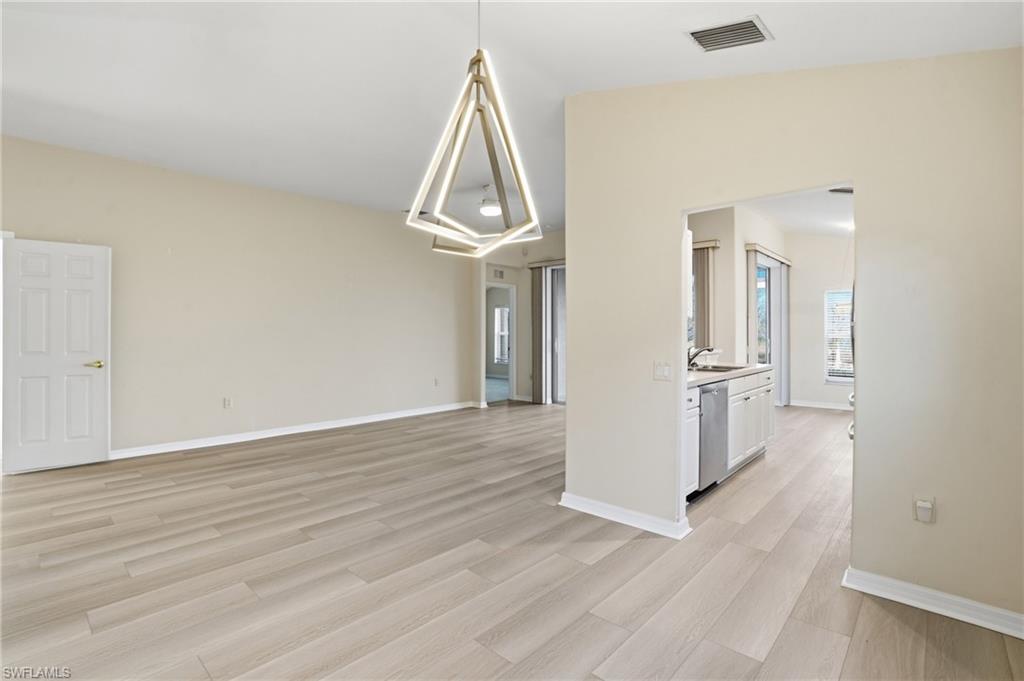 10055 Oakhurst Way Property Photo 12