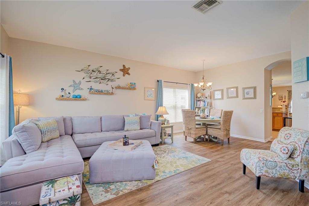 9005 Falcon Pointe Loop Property Photo 4