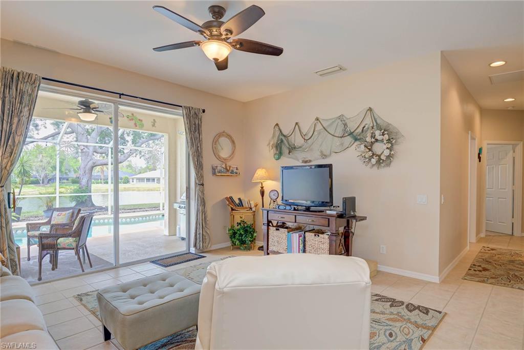 9005 Falcon Pointe Loop Property Photo 12