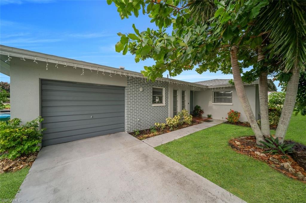 1119 Se 37th St Property Photo 1