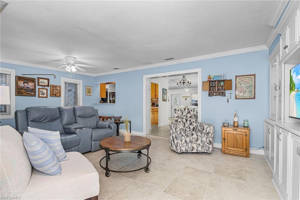 2368 Date St Property Photo 9