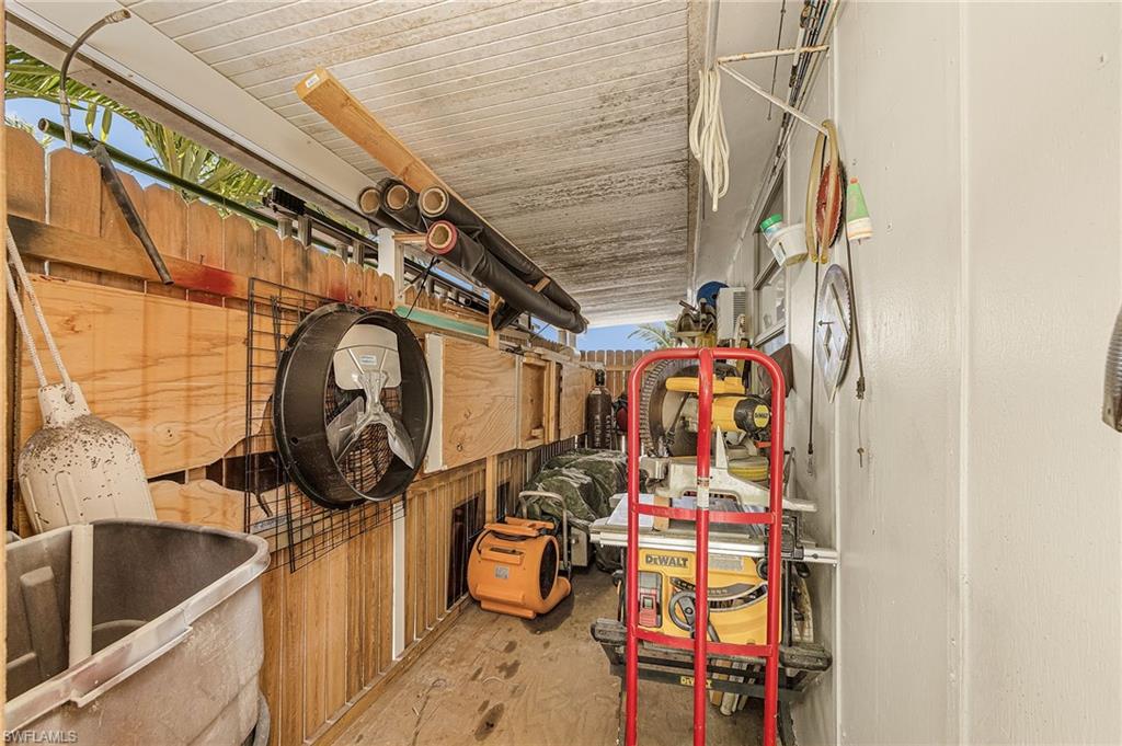 2368 Date St Property Photo 30