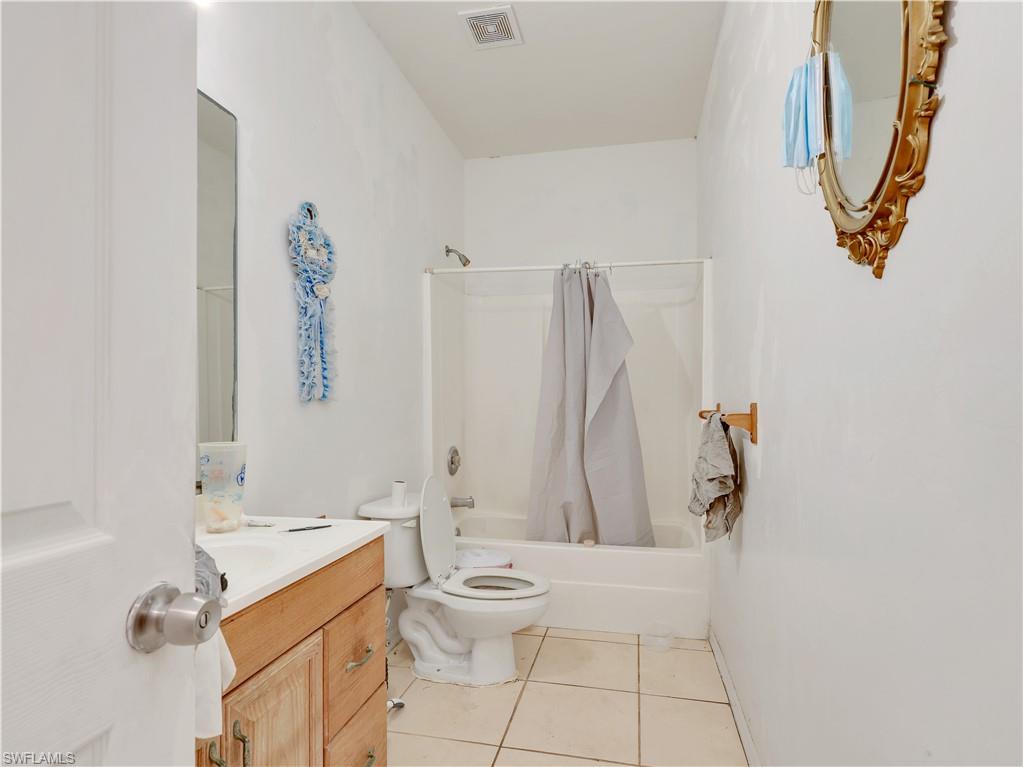4639 19th Pl Sw Property Photo 4