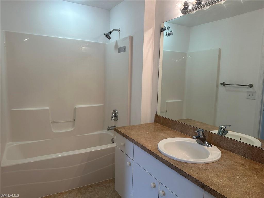 122 Nw 15th Ter Property Photo 30