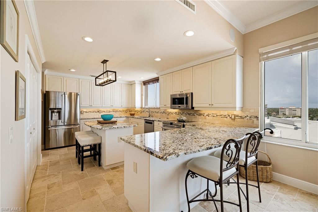 14813 Laguna Dr # 1b Property Photo 9