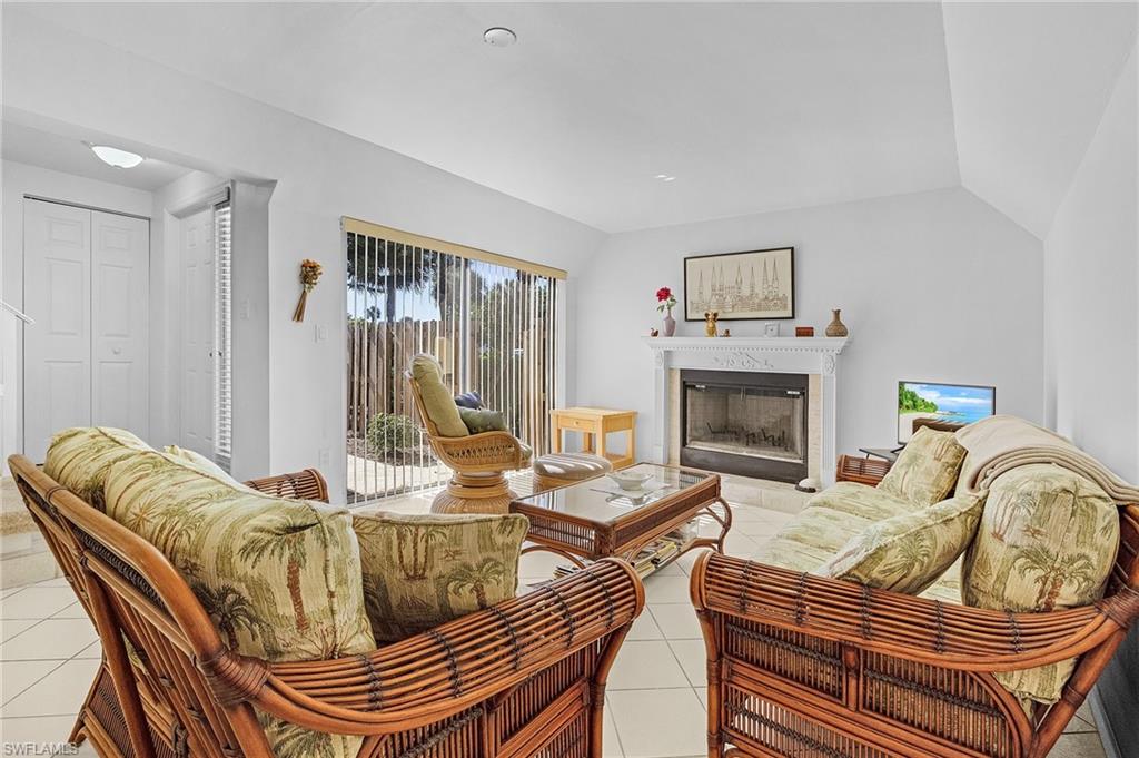 11822 Quail Run Dr Property Photo 6