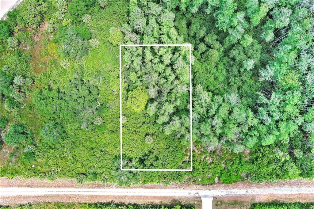 520 Woodman Dr Property Photo 2