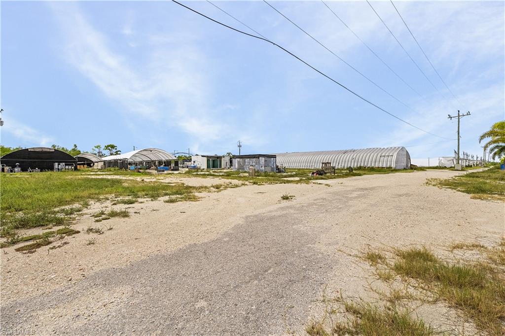 9703 Stringfellow Rd Property Photo 13