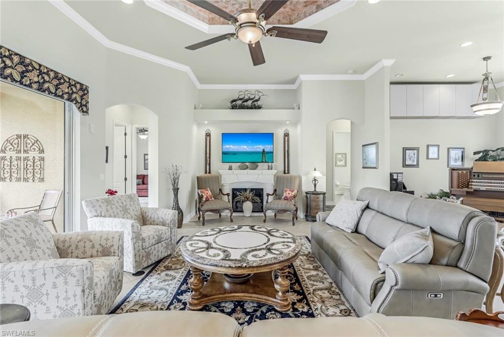 1911 Se 35th St Property Photo 7