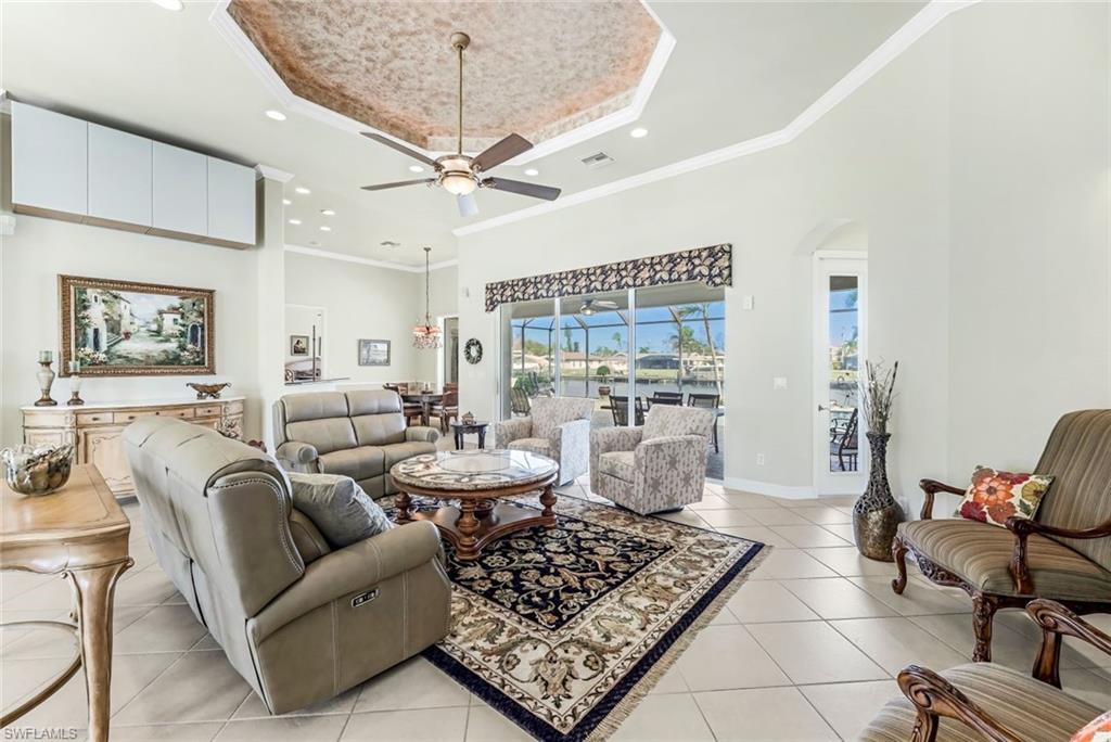 1911 Se 35th St Property Photo 10