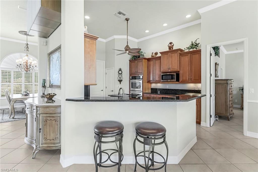 1911 Se 35th St Property Photo 12