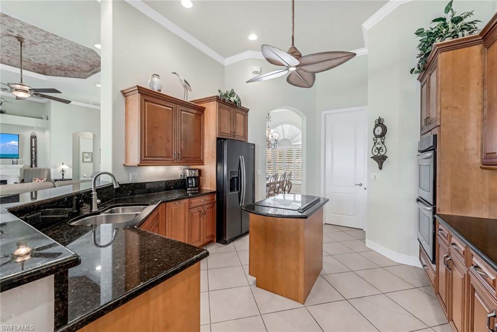 1911 Se 35th St Property Photo 13