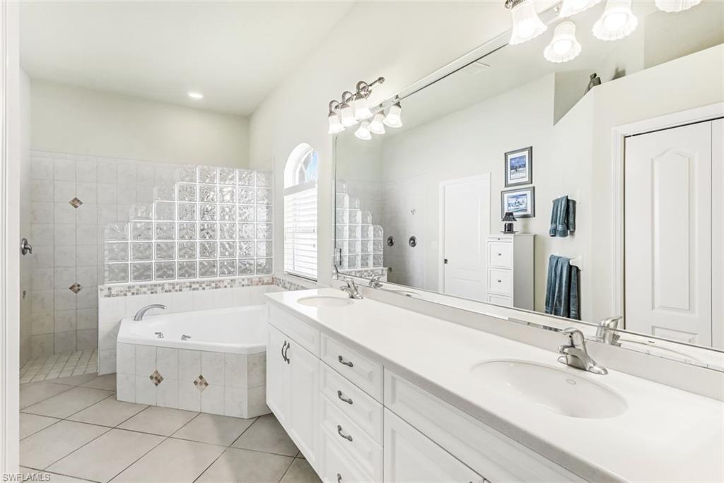 1911 Se 35th St Property Photo 21