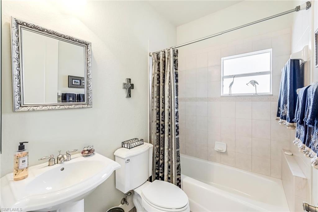 1911 Se 35th St Property Photo 26