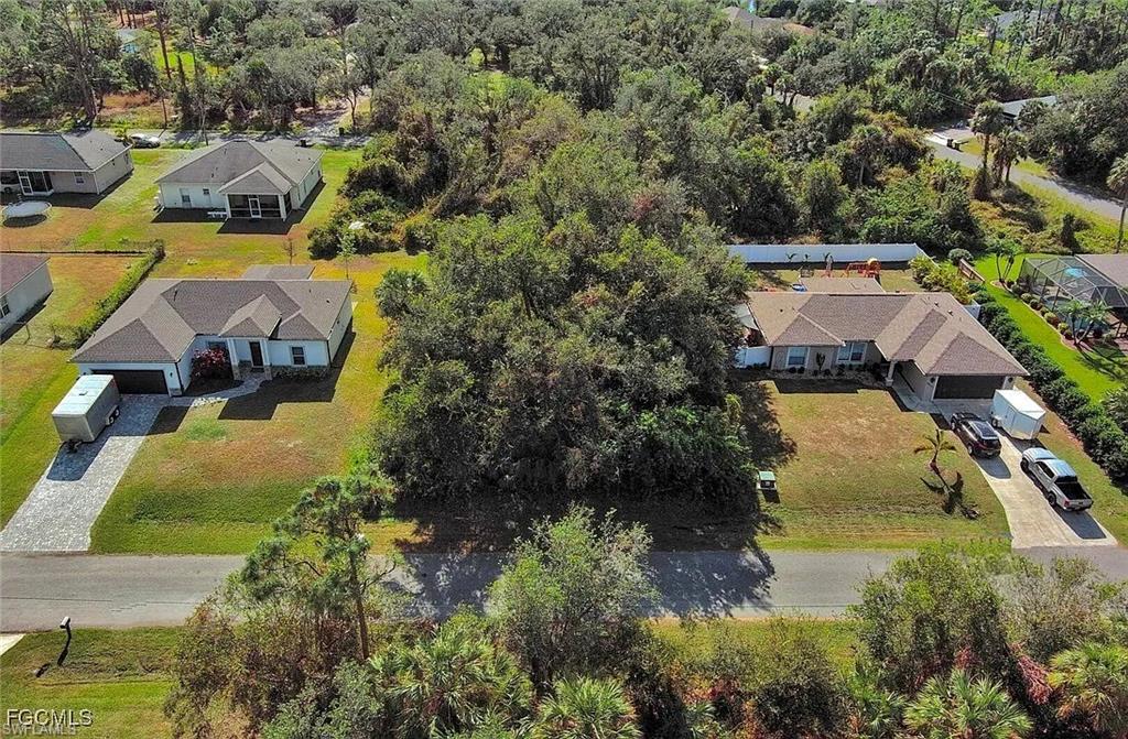 Sargon Ave Property Photo 12
