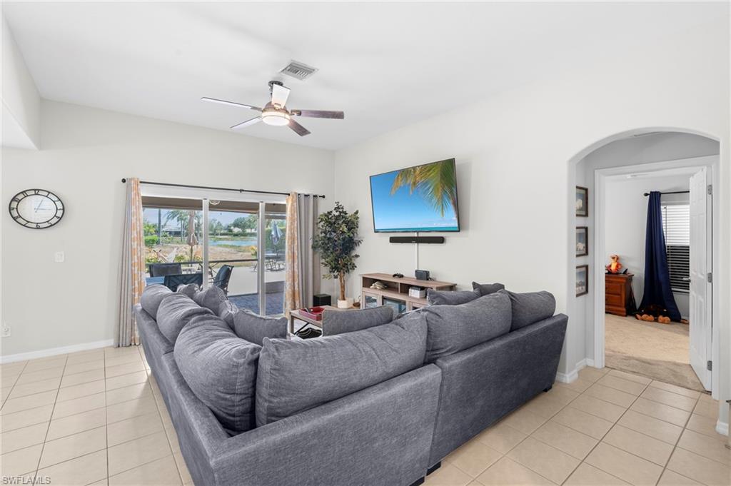 9135 Astonia Way Property Photo 9