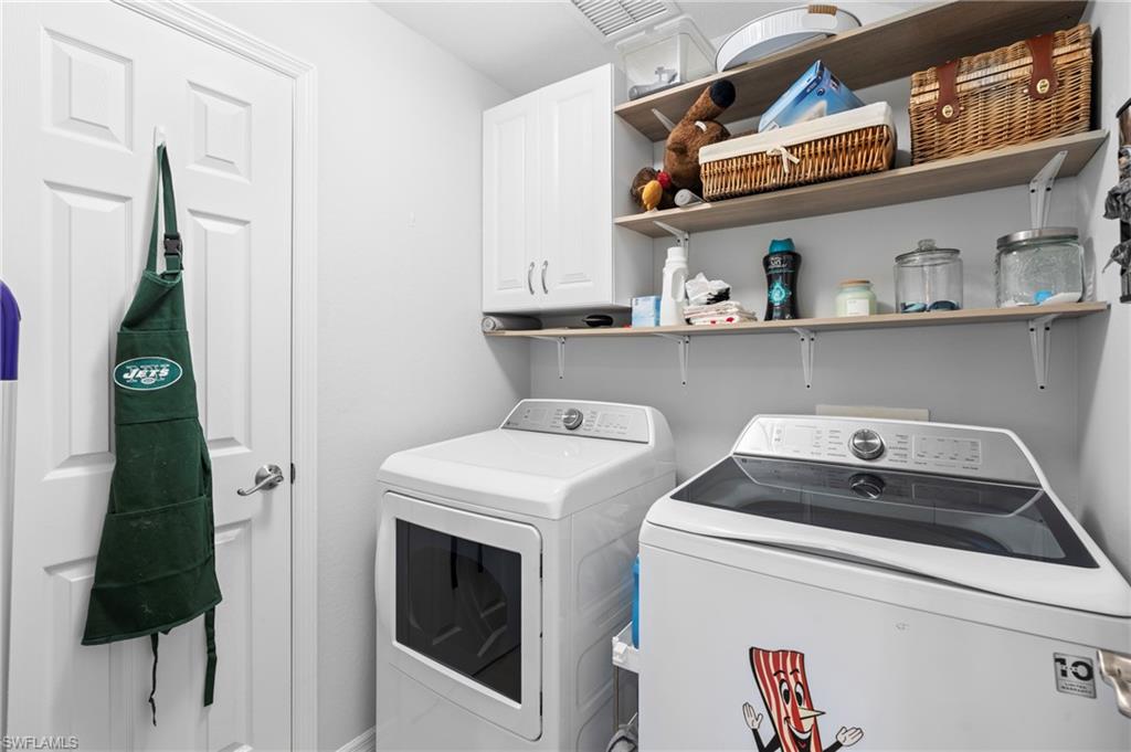 9135 Astonia Way Property Photo 33