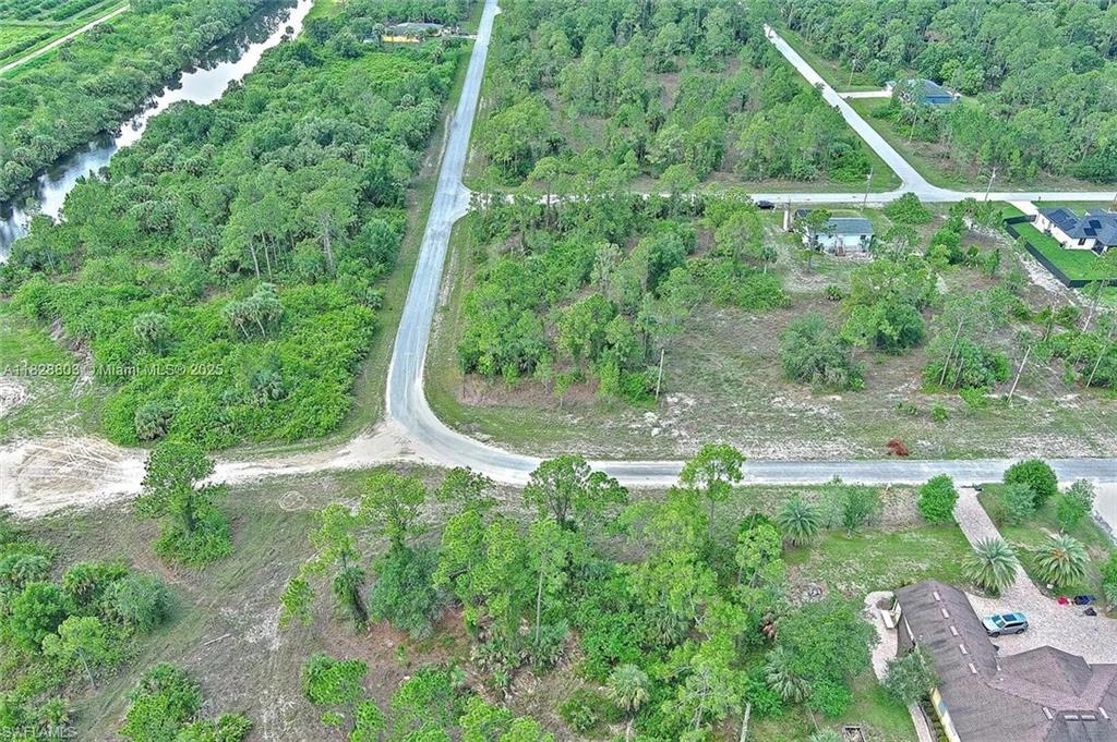 710 Pompano Ter Property Photo 7