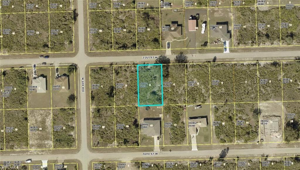 2715 71st ST W Property Photo 1