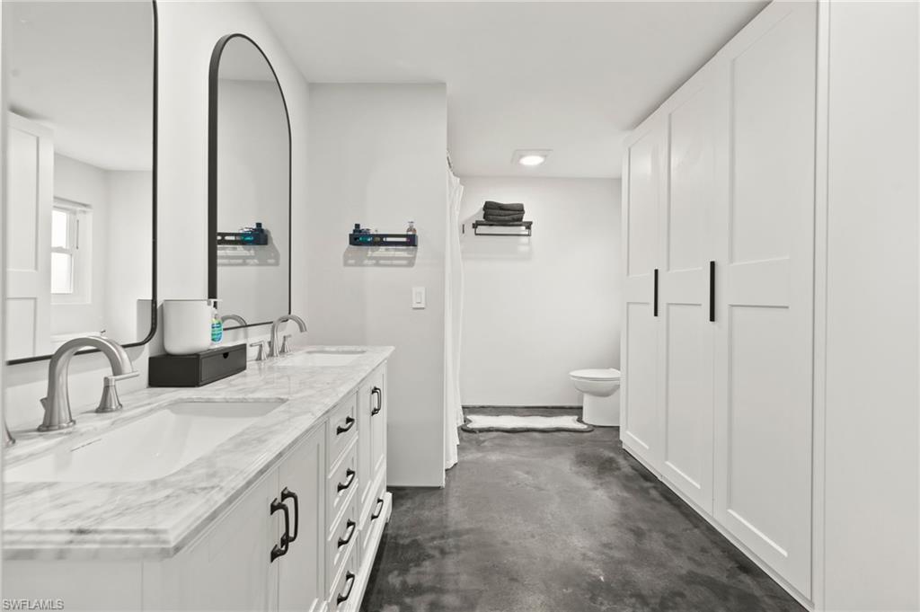 13764 River Forest Dr Property Photo 17