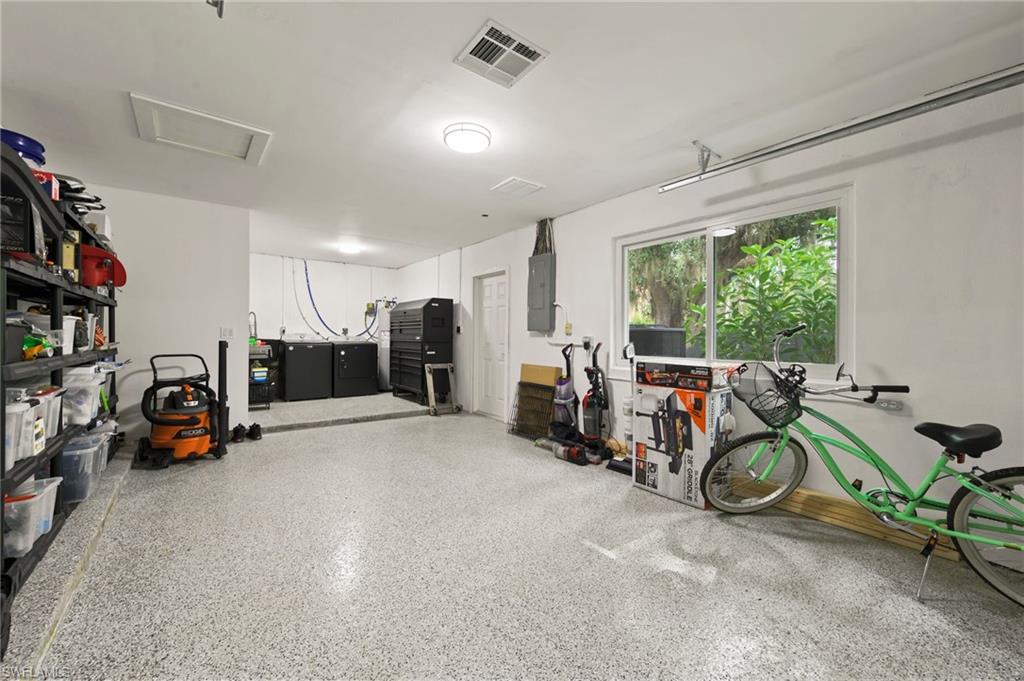 13764 River Forest Dr Property Photo 23