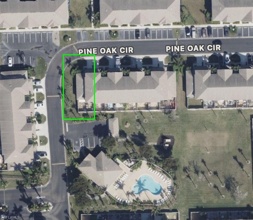 3647 Pine Oak Cir # 108 Property Photo 4