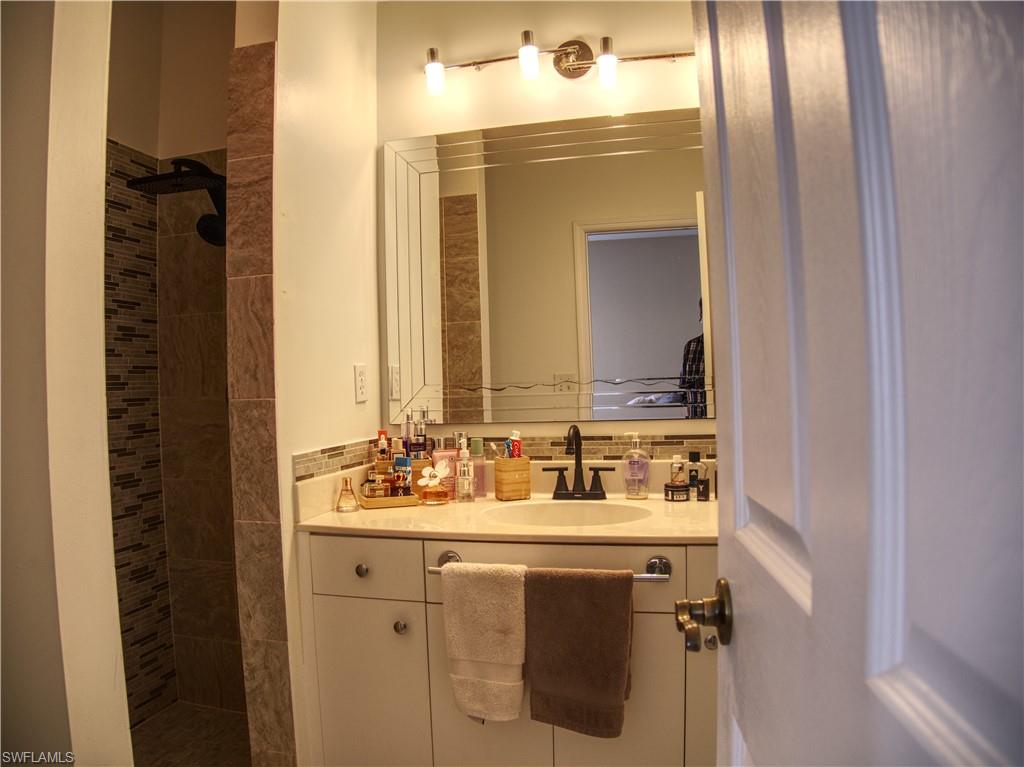 3647 Pine Oak Cir # 108 Property Photo 21