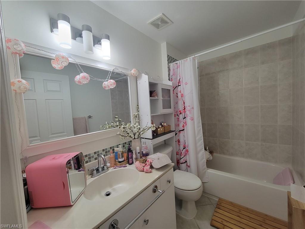 3647 Pine Oak Cir # 108 Property Photo 35