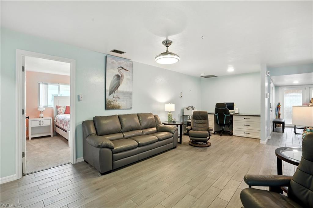 4558 Vinewood Cir Property Photo 11