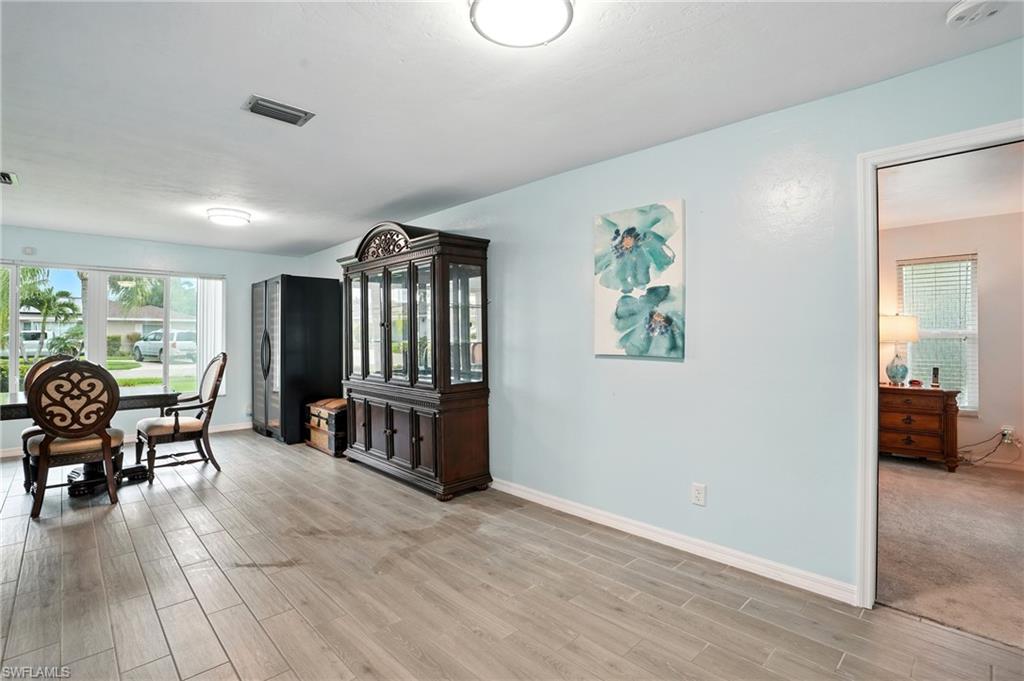 4558 Vinewood Cir Property Photo 20