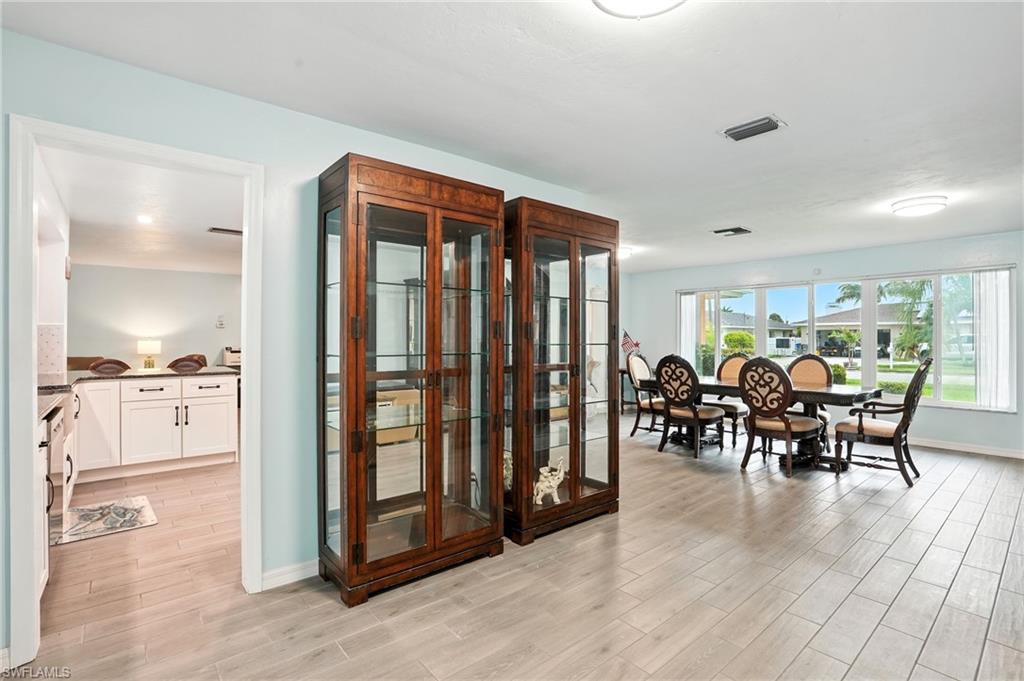 4558 Vinewood Cir Property Photo 21