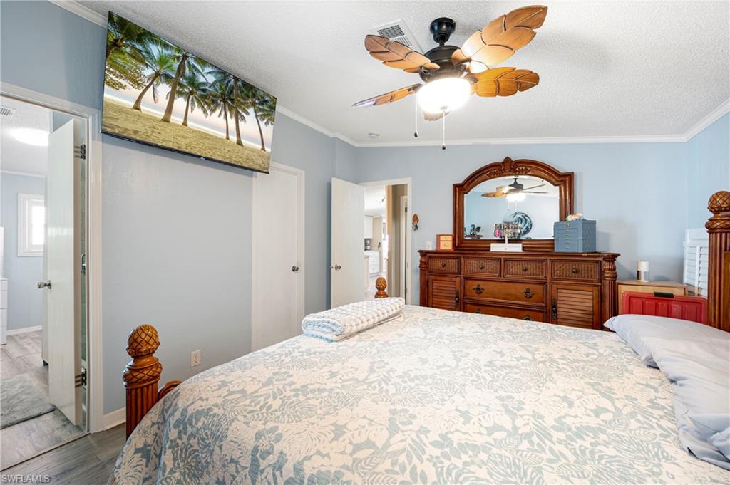 4300 Riverside Dr # 206 Property Photo 16