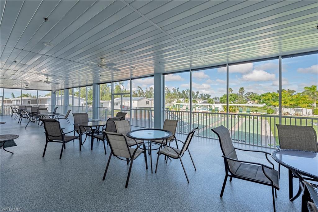 4300 Riverside Dr # 206 Property Photo 34