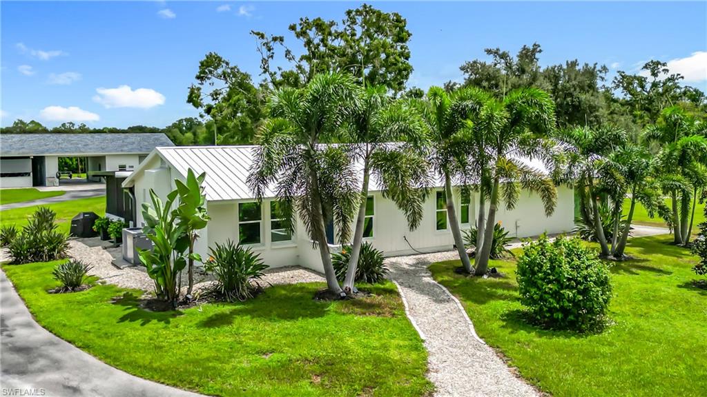 16032 Winburn Dr Property Photo 1