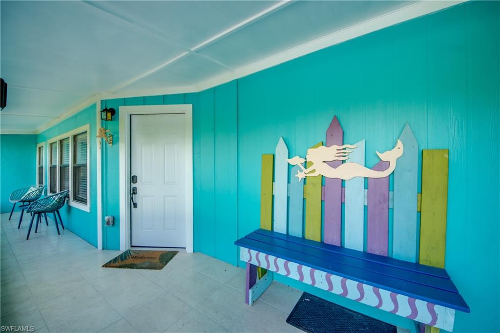 2660 Date St Property Photo 4