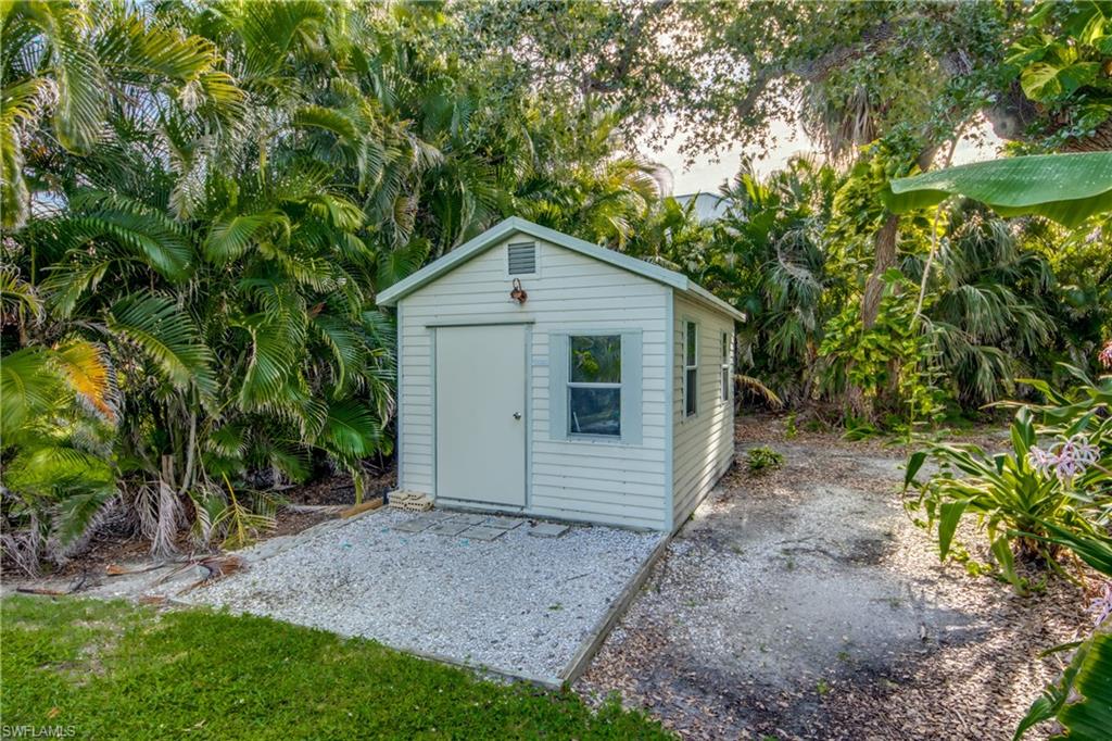 2660 Date St Property Photo 39