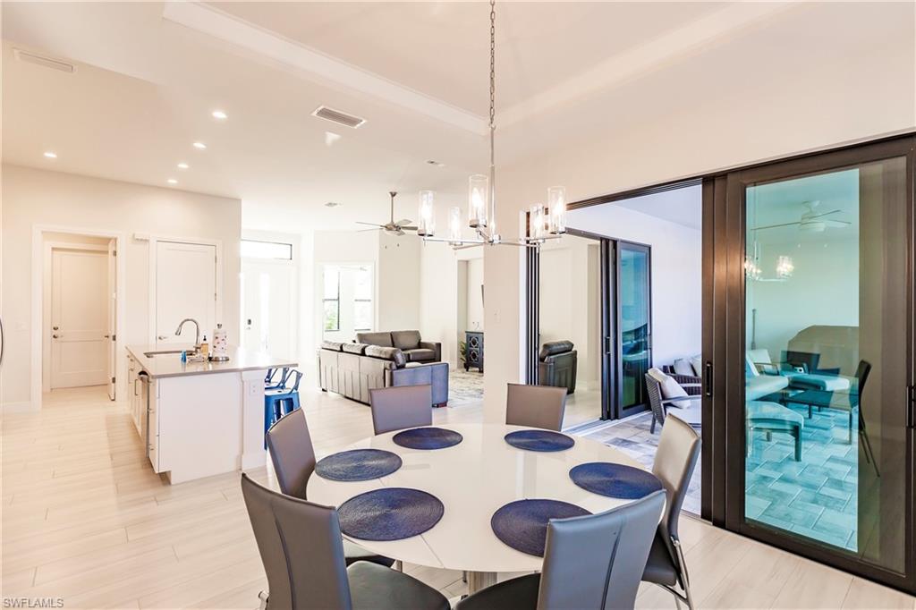 4130 Sw 21st Pl Property Photo 18