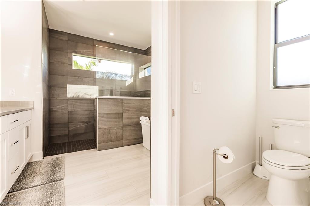 4130 Sw 21st Pl Property Photo 25