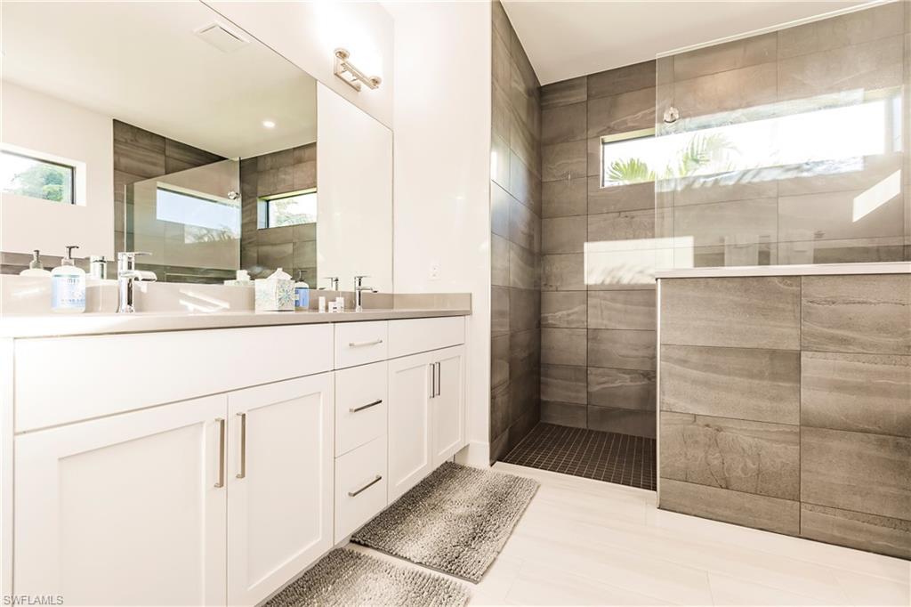 4130 Sw 21st Pl Property Photo 26