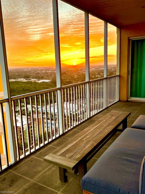 2745 1st St # 2306 Property Photo 3