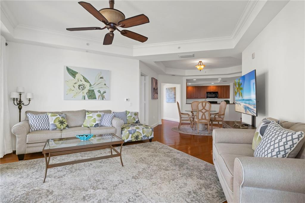 2745 1st St # 2306 Property Photo 4